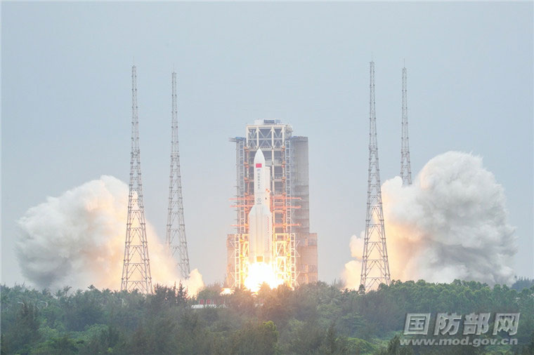 高清大图来袭！天和核心舱发射成功